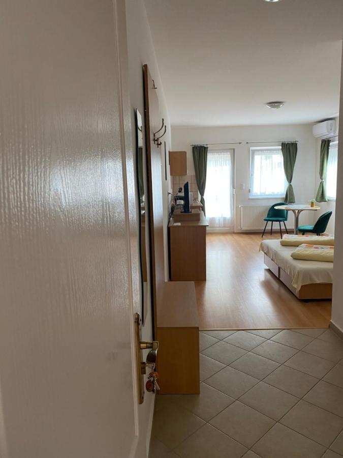 Bonita Apartmanhaz Leilighet Zalakaros Eksteriør bilde